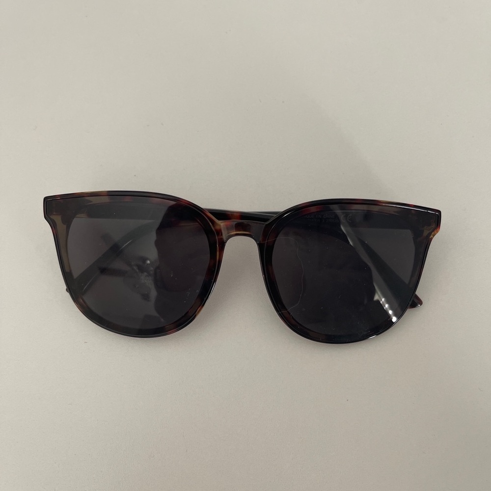 Vince Camuto Sunglasses